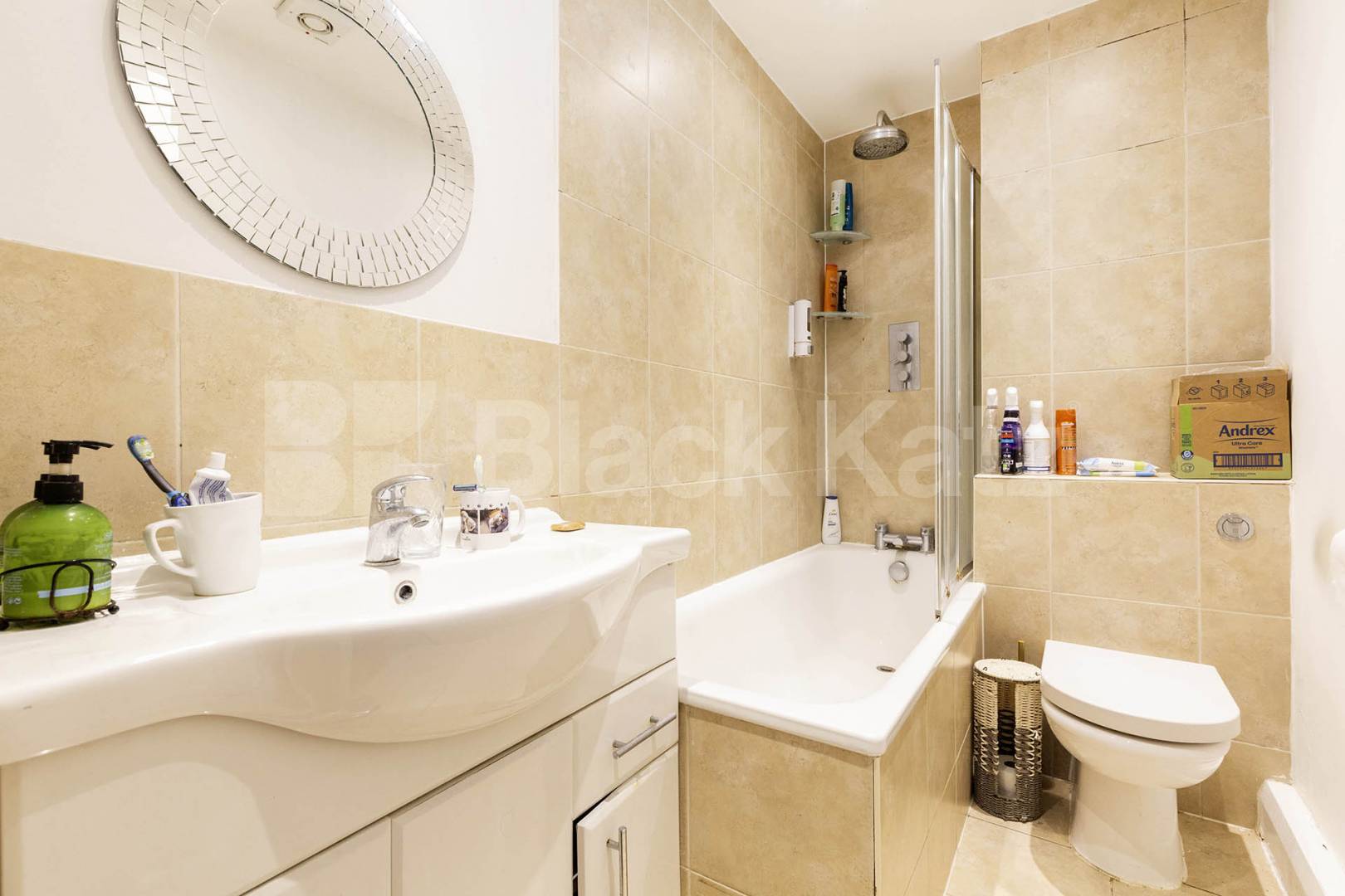 Two bed apartment located within a gated double fronted development  Camden Road, Tufnell Park
